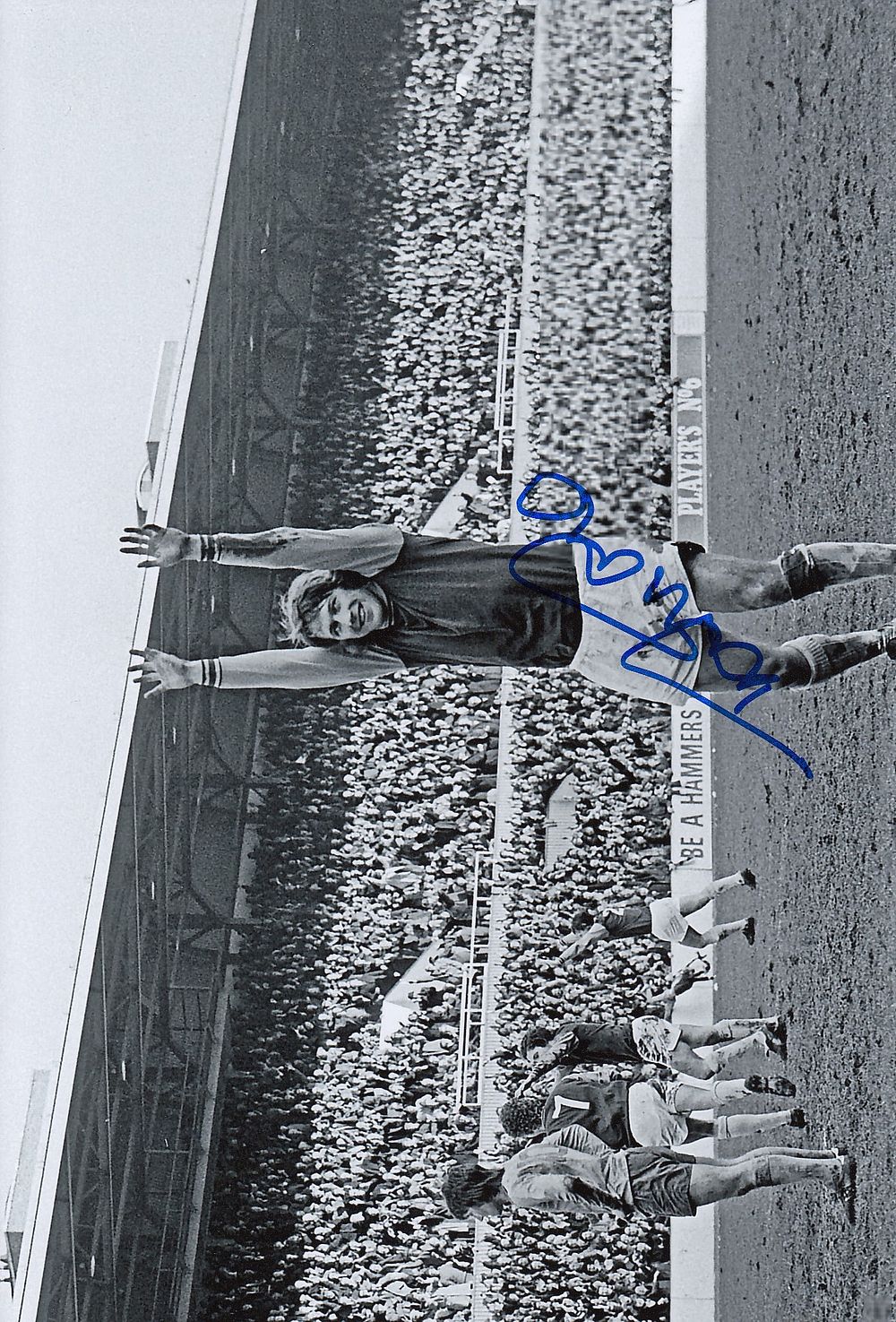 Lot 479: Autographed TOMMY TAYLOR 12 x 8 Photograph :...