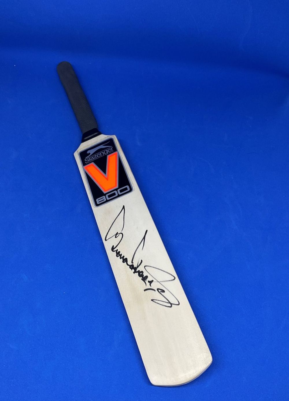 Lot 249: Cricket Gordon Greenidge signed Slazenger miniature cricket bat....