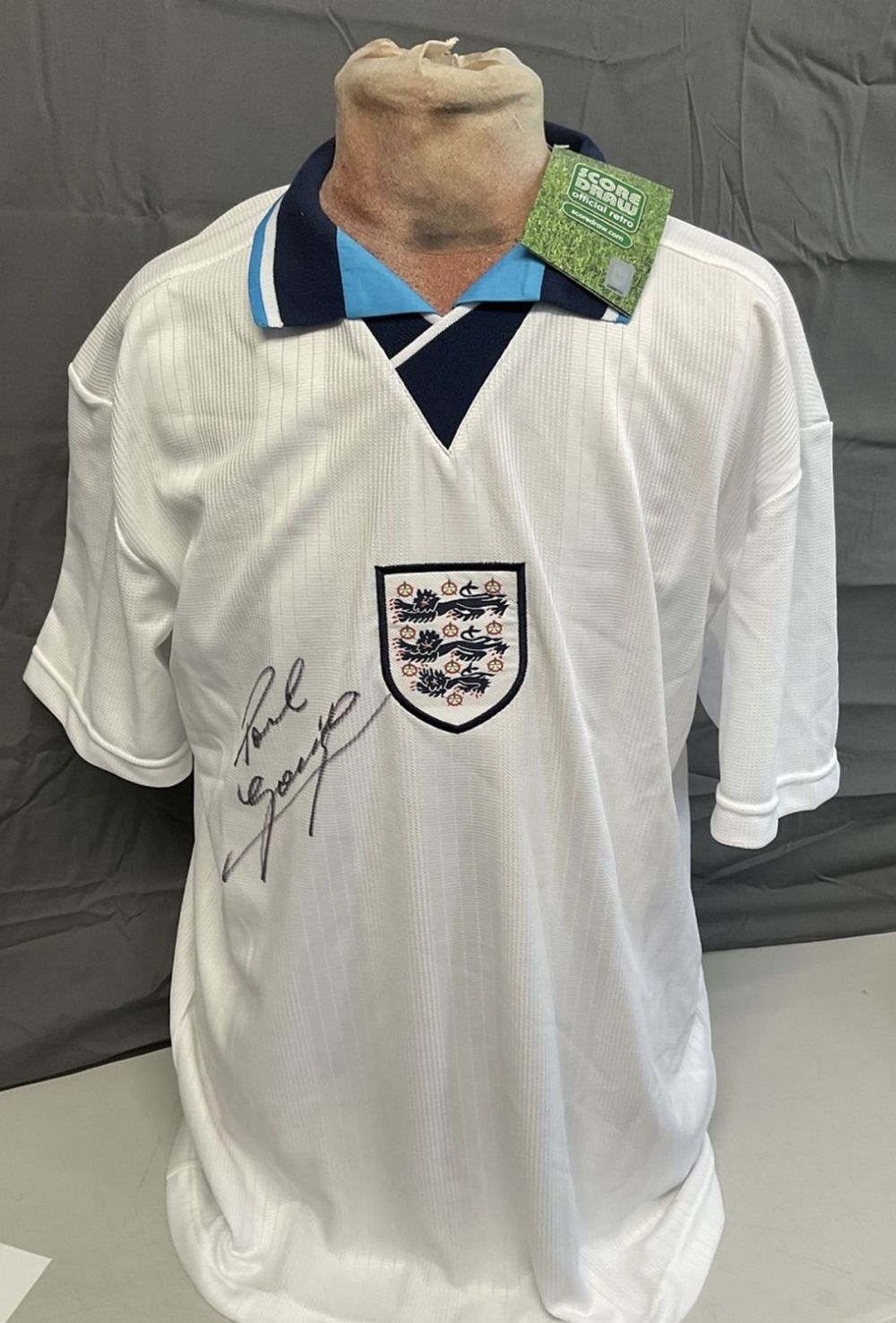 Lot 269: Football Paul Gascoigne signed England Euro 96 replica...