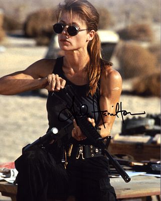 Linda Hamilton signed 10x8inch Terminator colour photo.