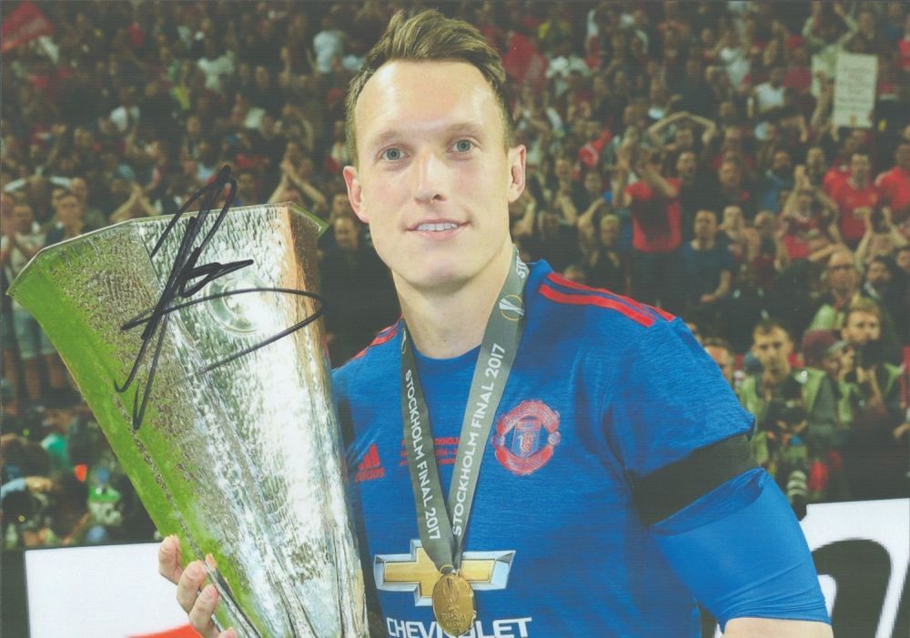 Lot 324: Football Phil Jones Signed 12x8 inch Colour Man...