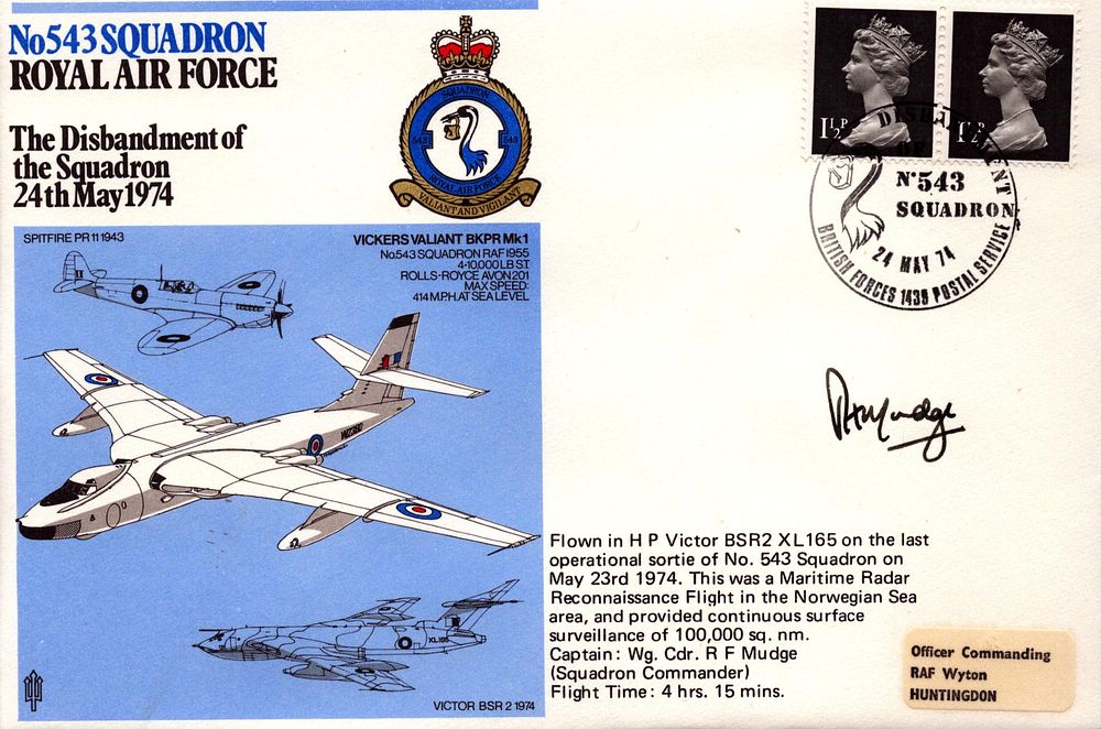 Lot 181: Wg Cdr R F Mudge signed cover No...