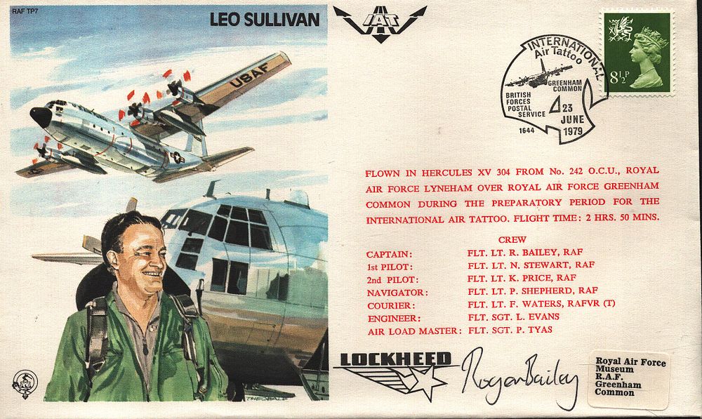 Lot 187: Roger Bailey Cpt: Flt. Lt signed FDC. RAF...