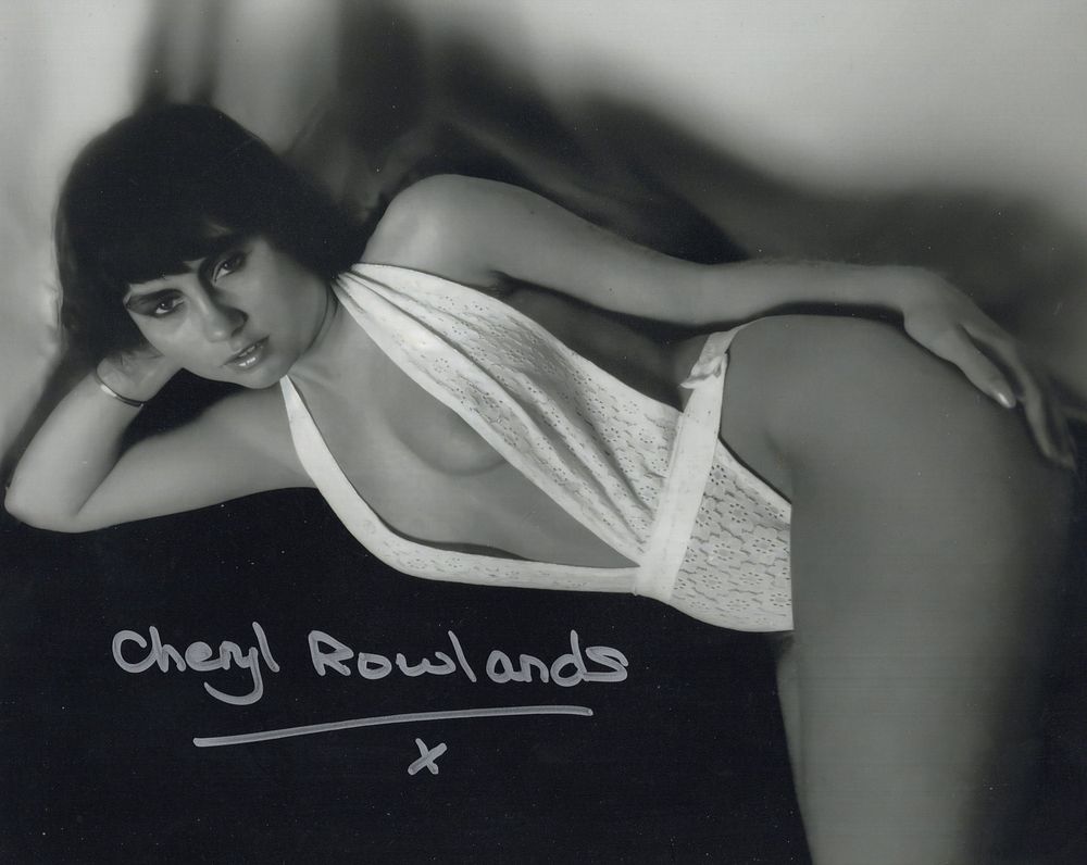 Lot 203: Actress Cheryl Rowlands signed sexy pose B&W 8x10...