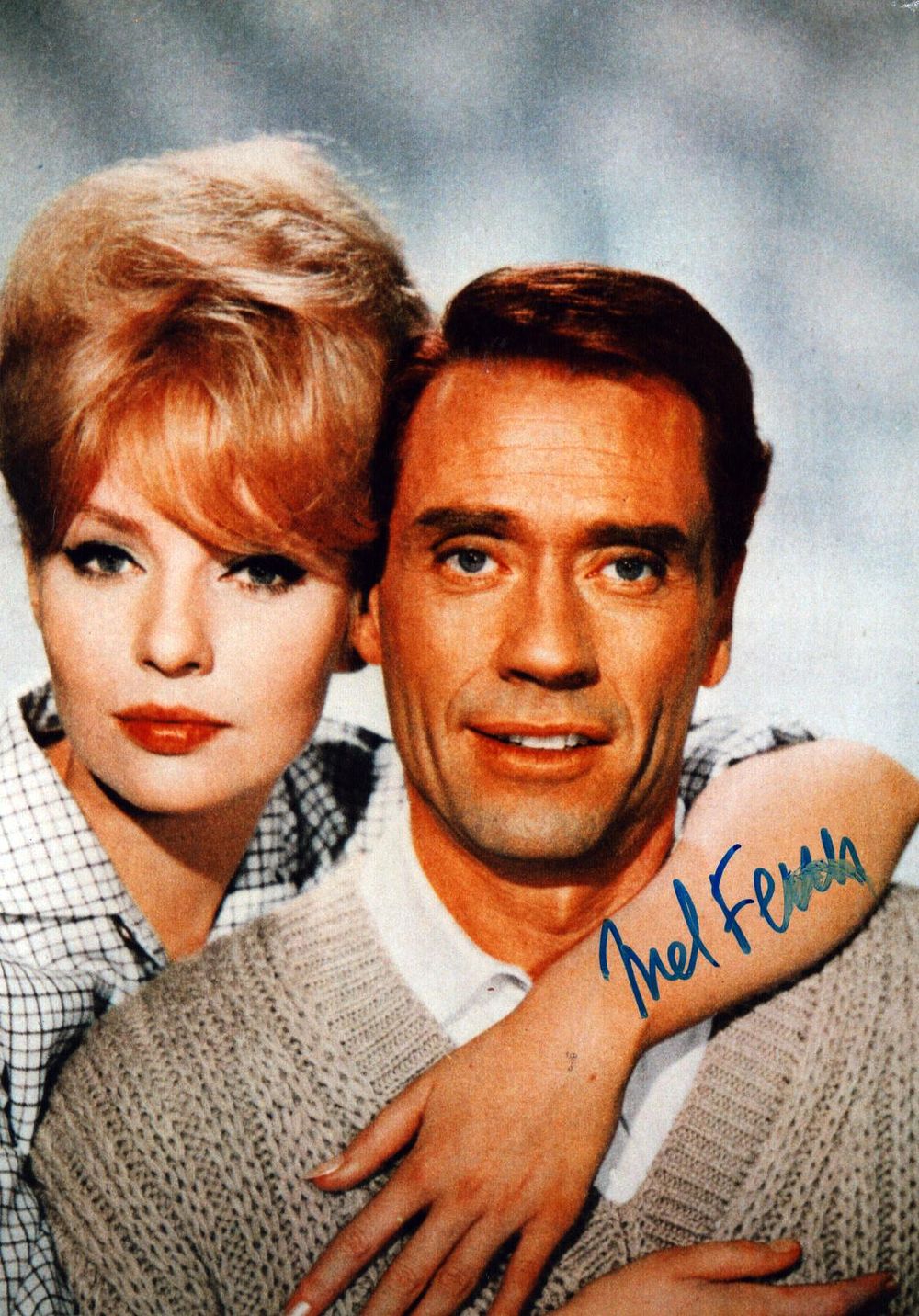Lot 306: MEL FERRER (1917-2008) Actor signed Photo .