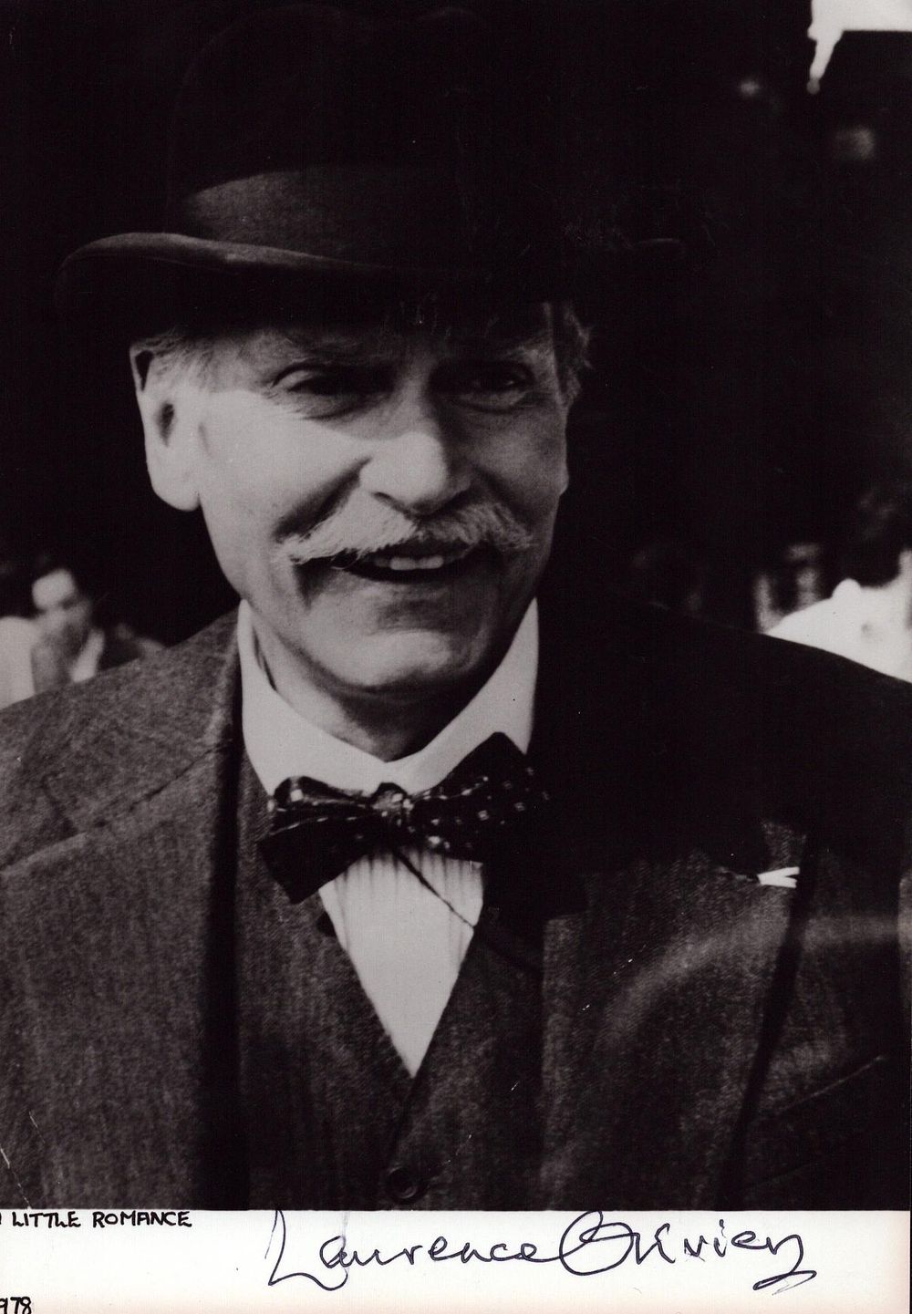Lot 325: LAURENCE OLIVIER (1907-1989) Actor signed Photo .