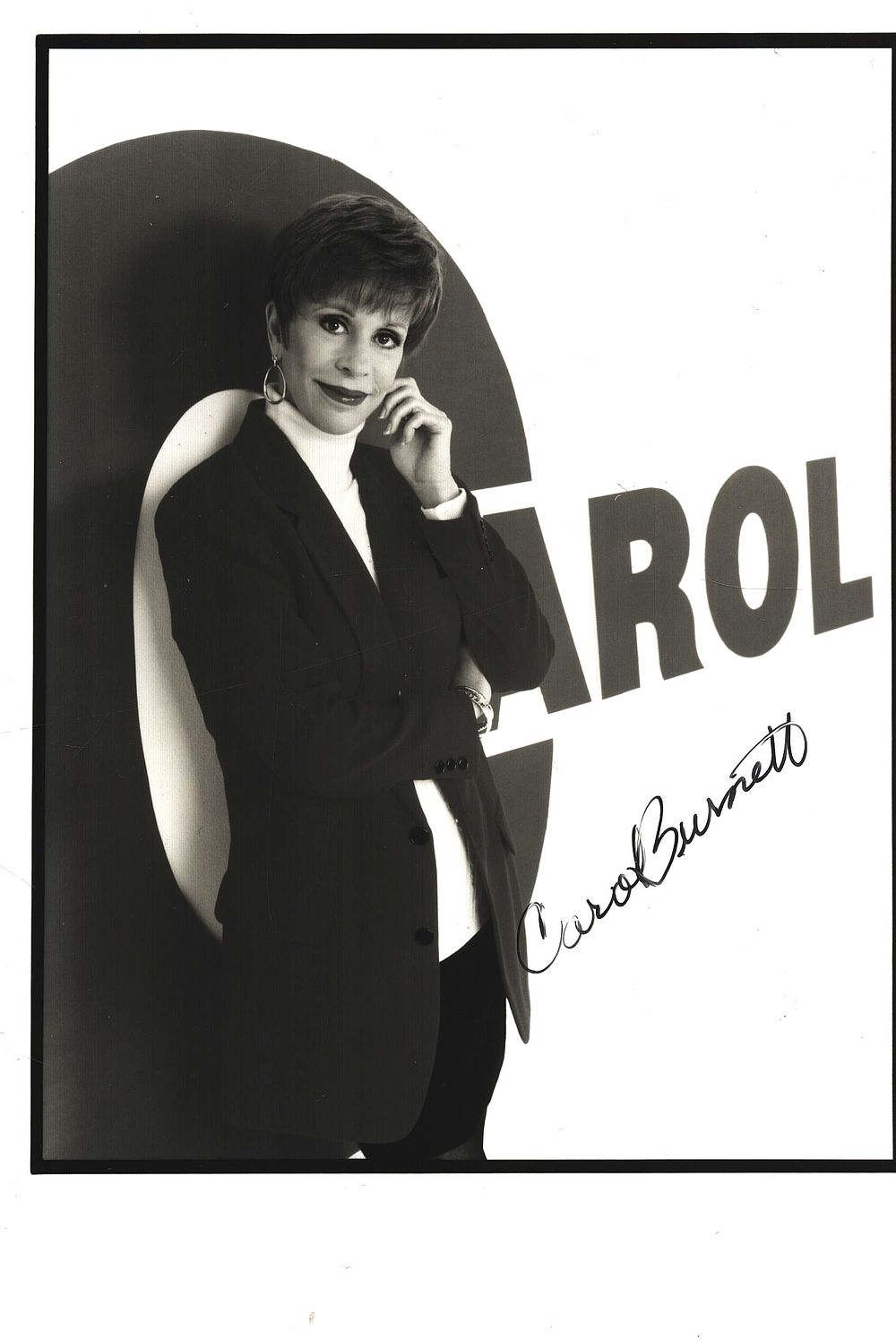 Lot 369: Carol Burnett signed 7x5inch black and white photo.