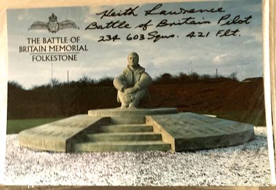 Battle of Britain Memorial Postcard signed Keith Lawrence 234 + 603 sqn 1940 WW2 BoB Postcard 
