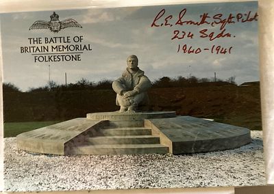 Battle of Britain Memorial Postcard signed Sgt R E Smith 234 sqn 1940 WW2 BoB Postcard Capel Le 