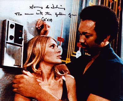 Sonny Caldinez signed 10x8inch colour photo.