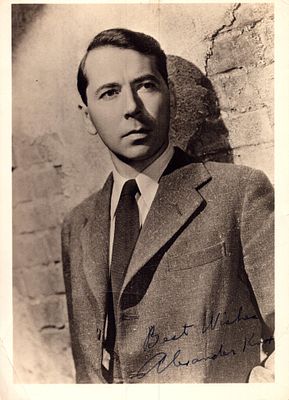 Alexander Knot signed 7x5inch black and white photo.