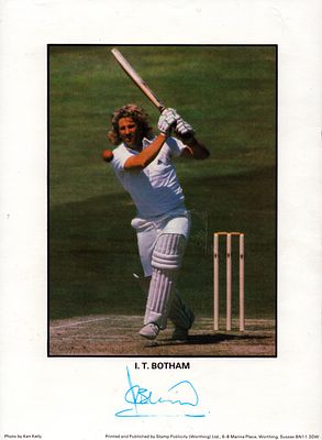 Ian Botham signed 9x6inch colour photo.
