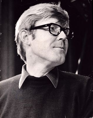Alan Bennett signed 10x8inch black and white photo. Some creases. Dedicated.
