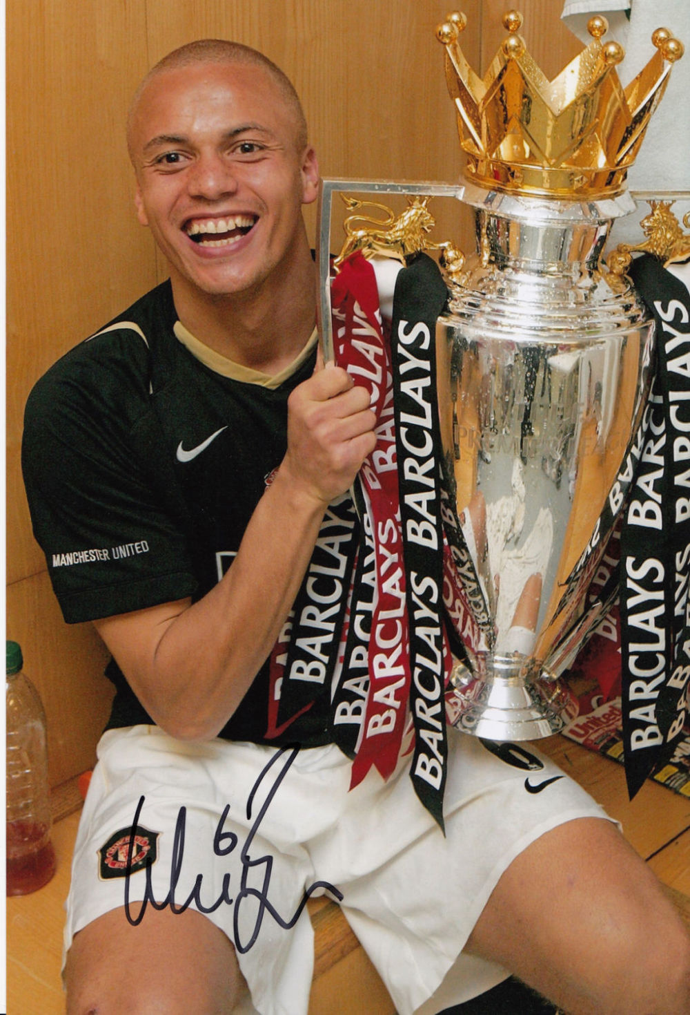 Lot 407: Autographed WES BROWN 12 x 8 photo -...