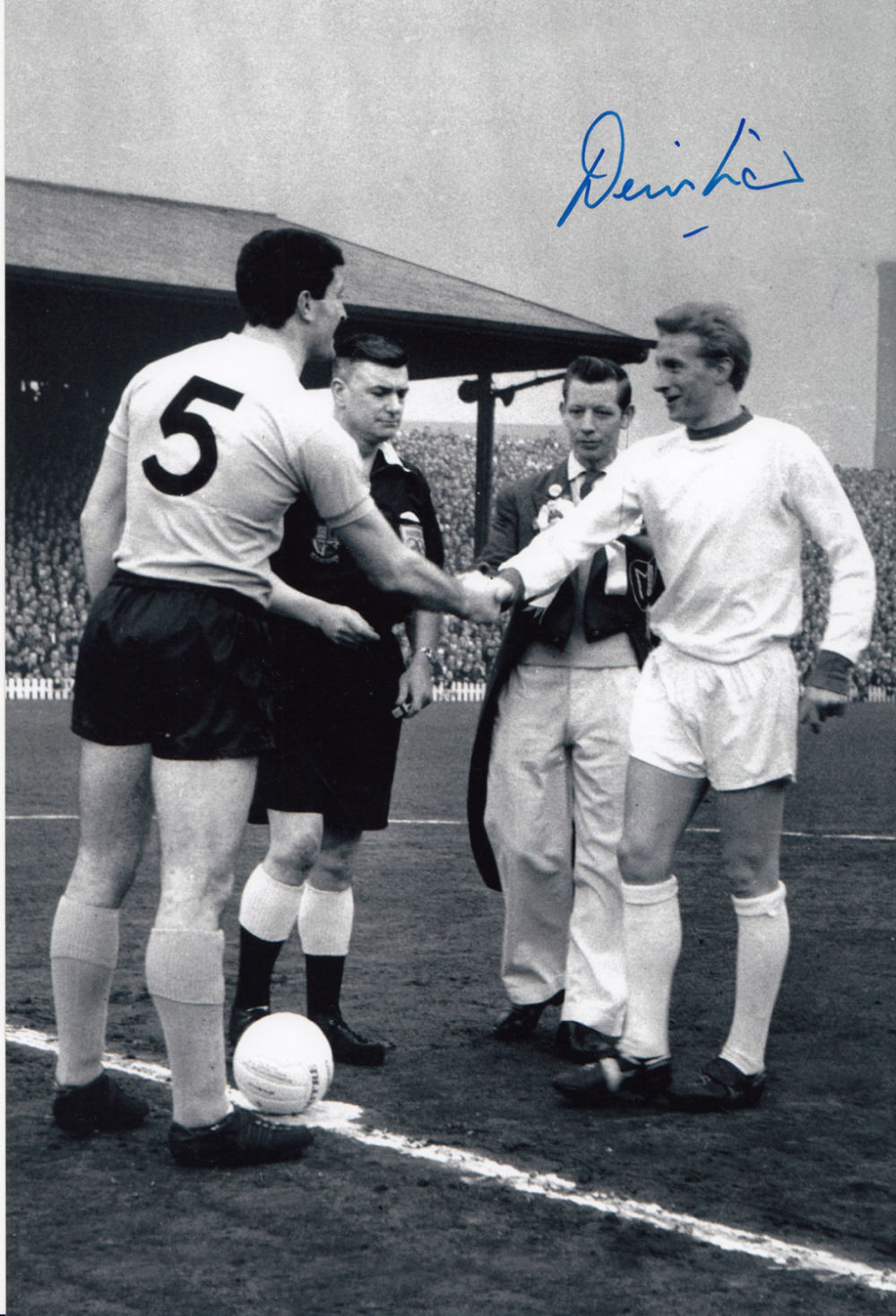 Lot 414: Autographed DENIS LAW 12 x 8 photo -...