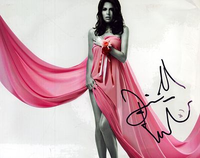 Danielle Lineker signed 10x8inch colour photo.