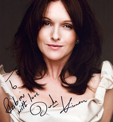 Dervla Kirwan signed 10x8inch colour photo. Dedicated.
