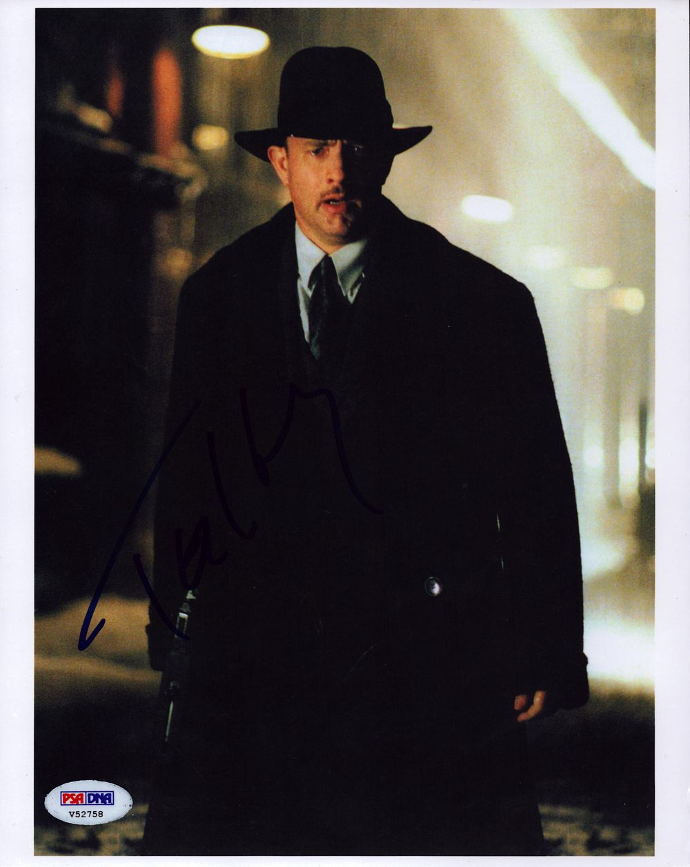 Tom Hanks signed 10x8inch colour photo.