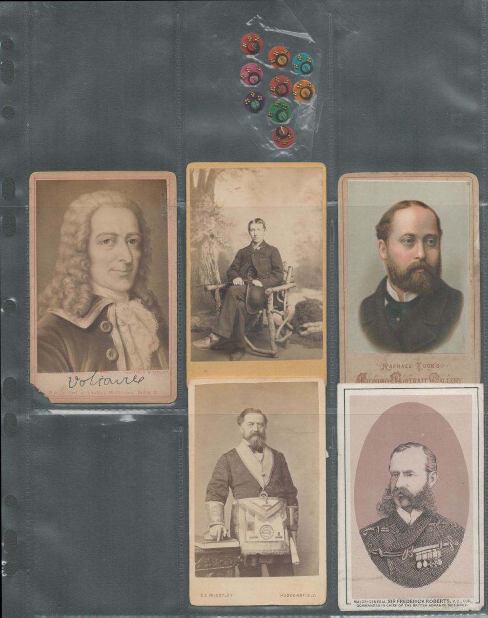 Lot 429: Collection of 5 vintage unsigned photos. Such as...