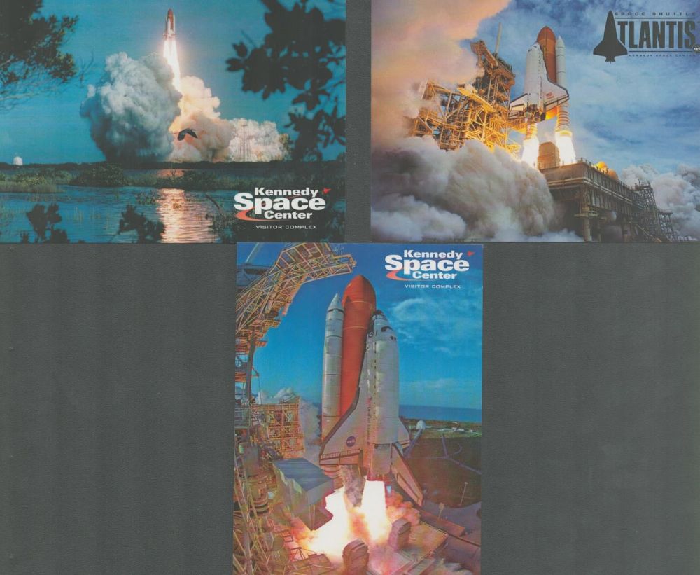 Lot 437: 3 Space postcards. 3 Kennedy Space Centre Visitor...