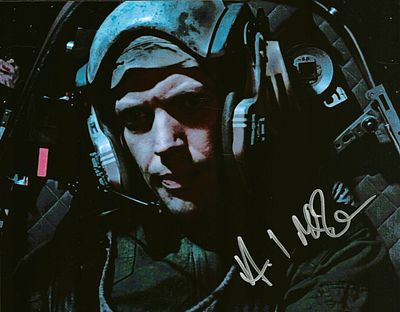 Hilton McRae signed 10x8inch colour photo.