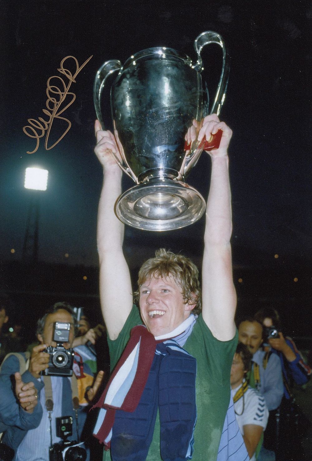 Lot 171: Autographed NIGEL SPINK 12 x 8 Photograph: Aston...