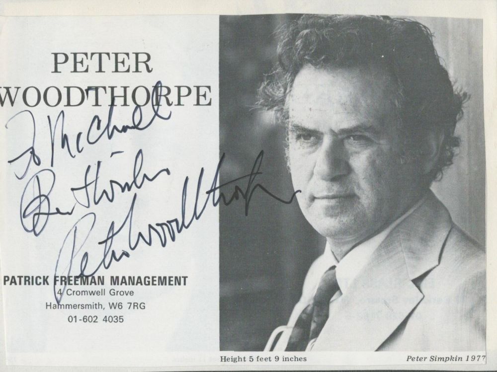 Lot 468: Peter Woodthorpe signed cut-out. On Reverse Derek Jacobi....