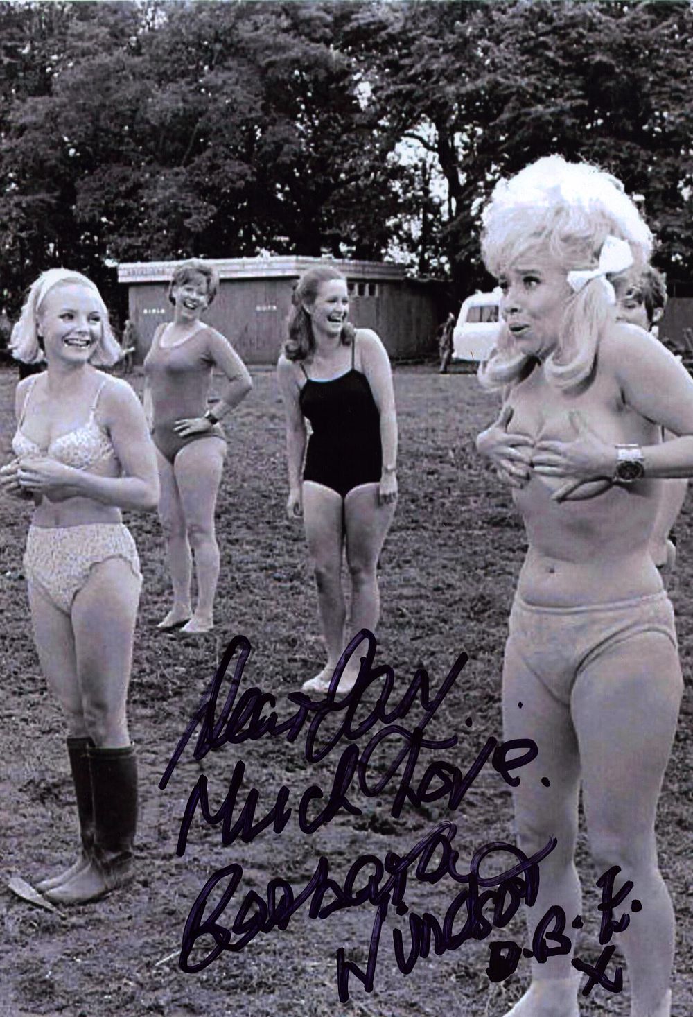Lot 253: BARBARA WINDSOR (1937-2020) Actress signed Carry on Photo