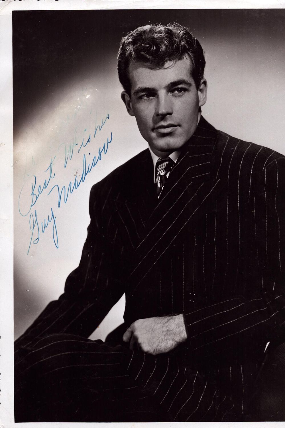 Lot 265: GUY MADISON (1922-1996) Actor signed vintage Photo.