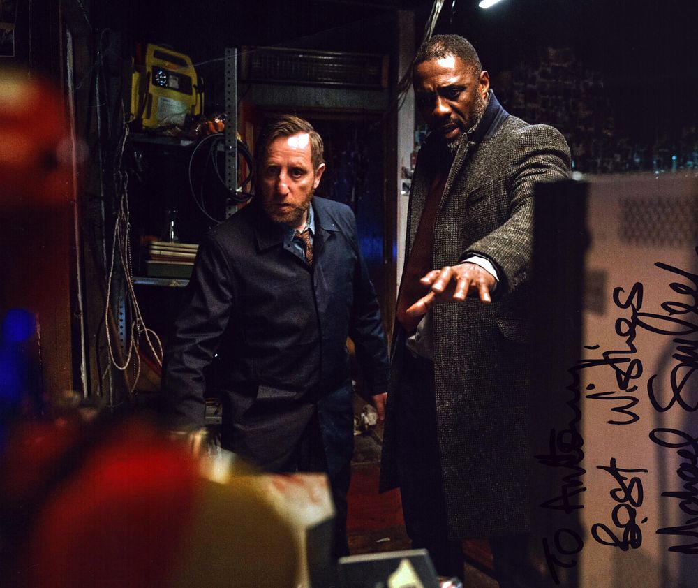 Lot 275: Michael Smiley signed colour 8x10 colour photo with...