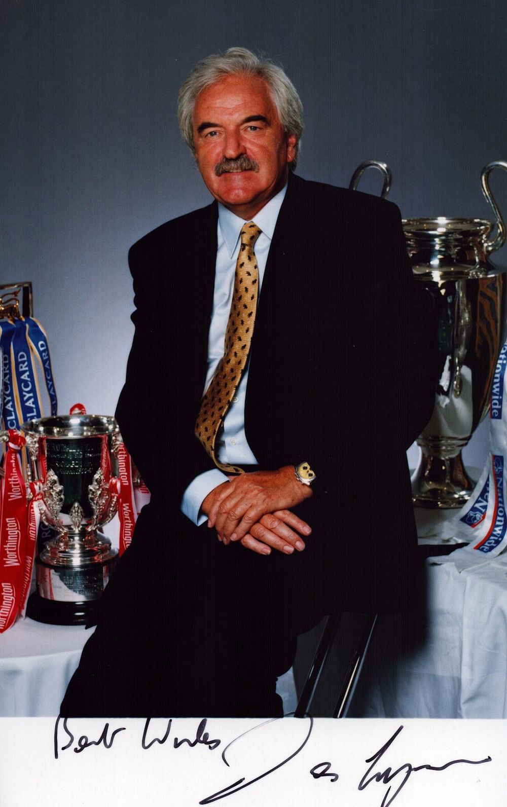 Lot 348: Des Lynam signed 4x6 colour photo.