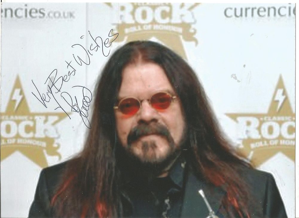 Lot 439: Roy Wood signed 8x6 inch colour photo.