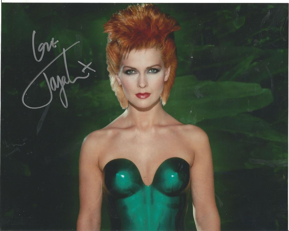 Lot 448: Toyah signed 10X8 inch colour photo.
