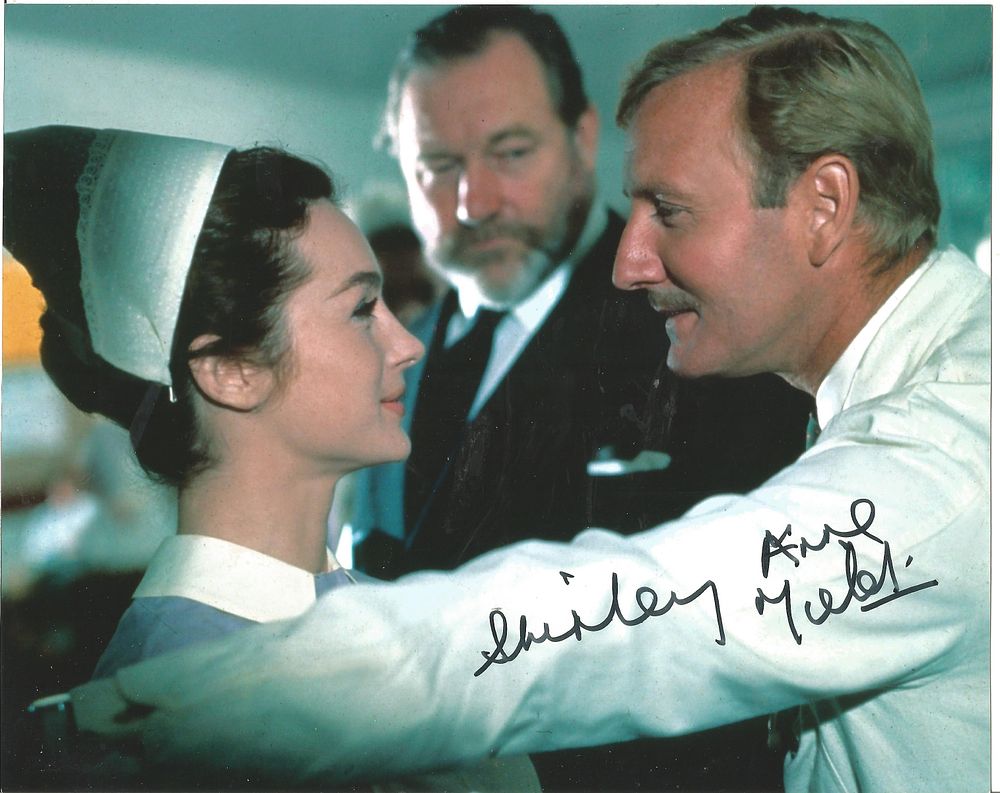 Lot 493: Shirley Ann Field signed 10X8 inch colour Photo
