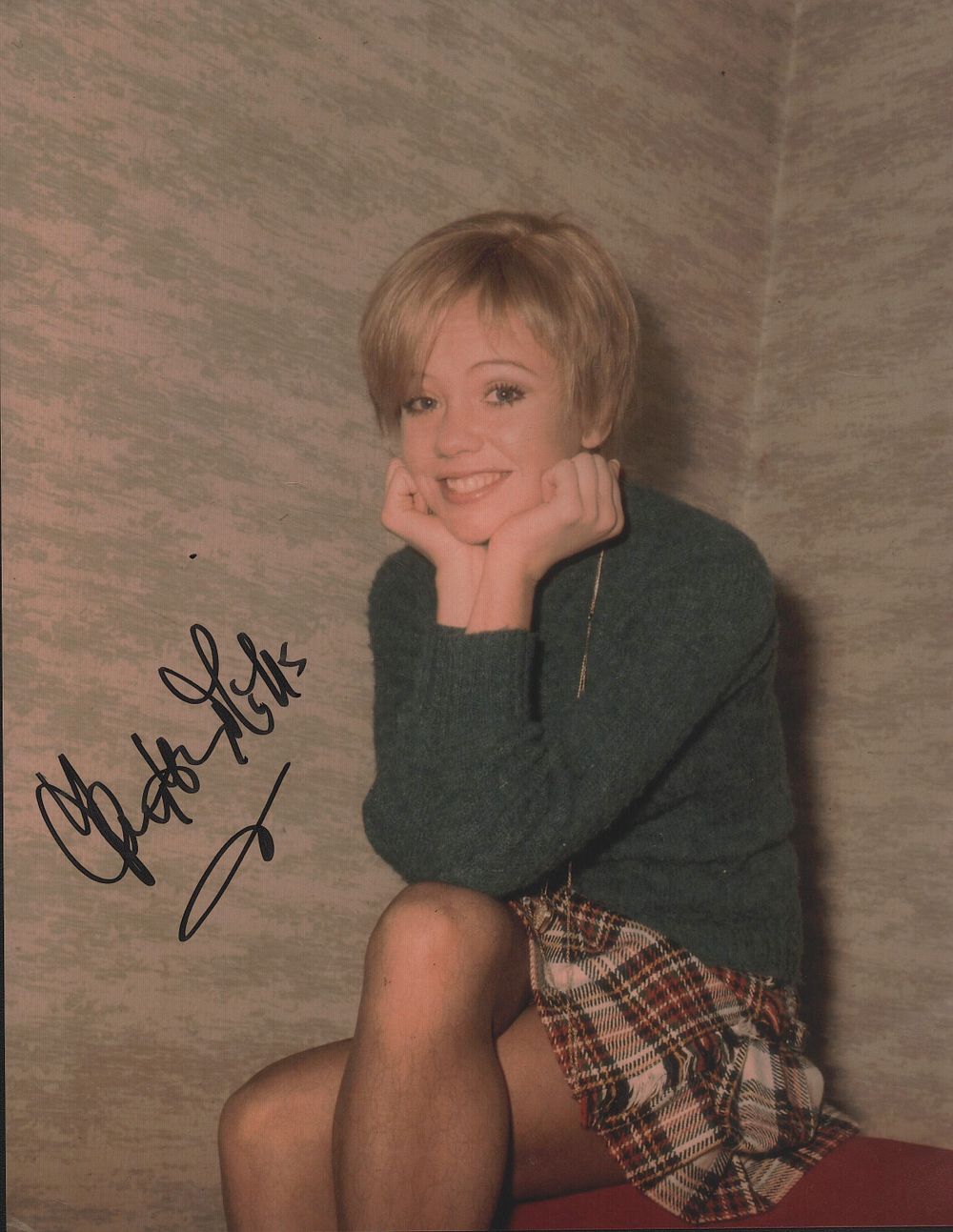 Hayley Mills signed 10X8 inch colour photo Younger Image