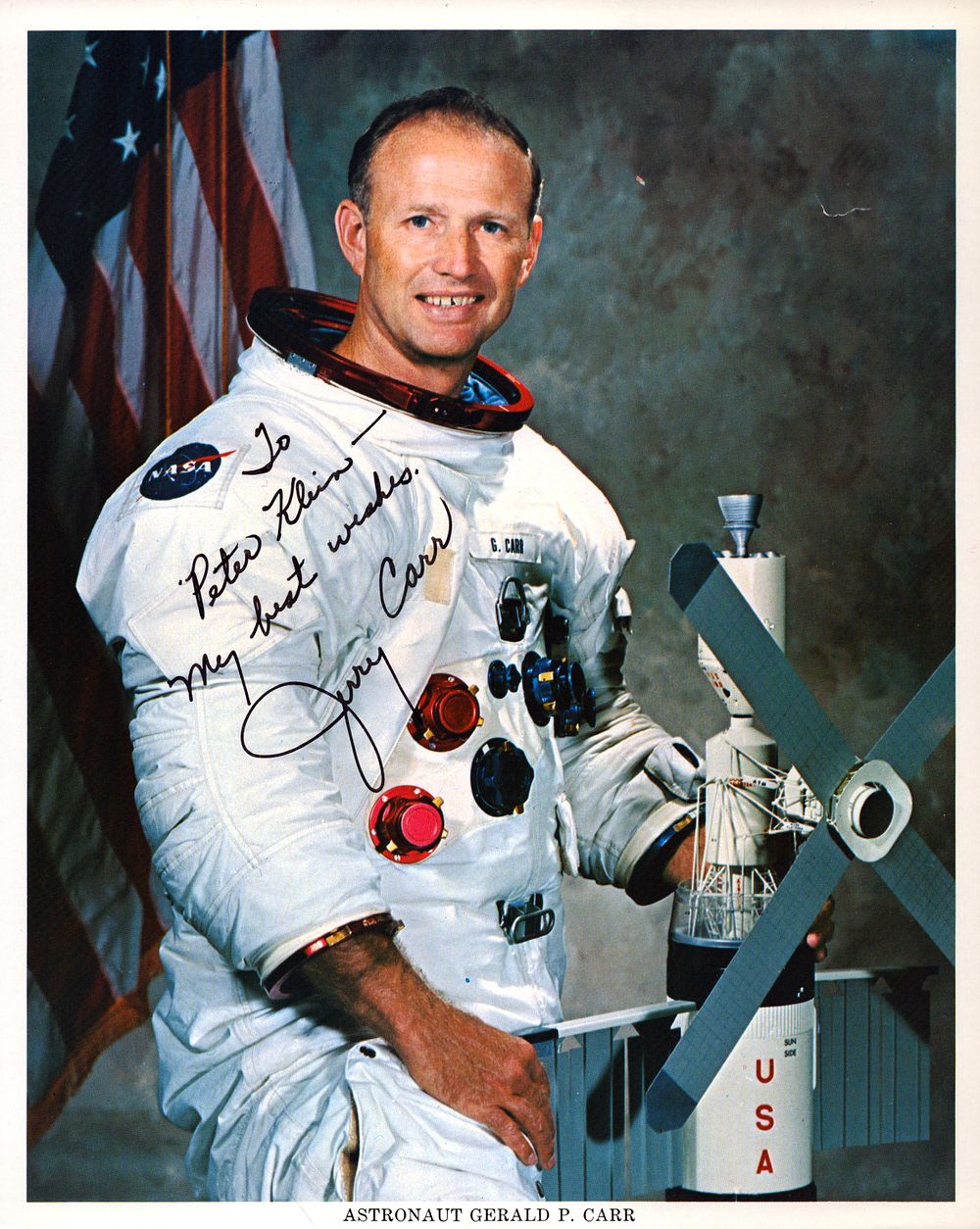 Lot 192: Jerry Carr signed 10x8 inch colour space photo...