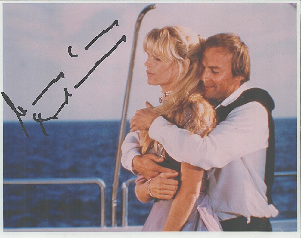 Lot 554: James Bond, Klaus Maria Brandauer signed 10x8 colour...