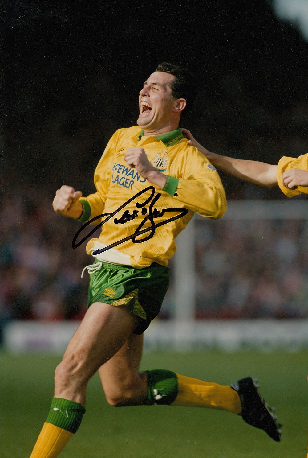 Lot 310: Autographed LIAM O'BRIEN 12 x 8 Photograph :...