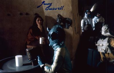 Jenny Cresswell signed 10X8 inch colour photo