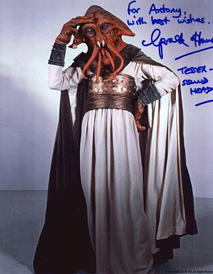 Gerald Home signed 10X8 inch colour photo dedicated.