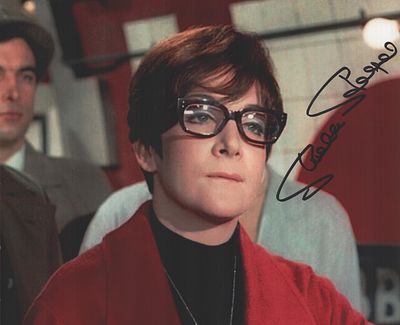 Sheila Steafel signed 10X8 inch colour photo