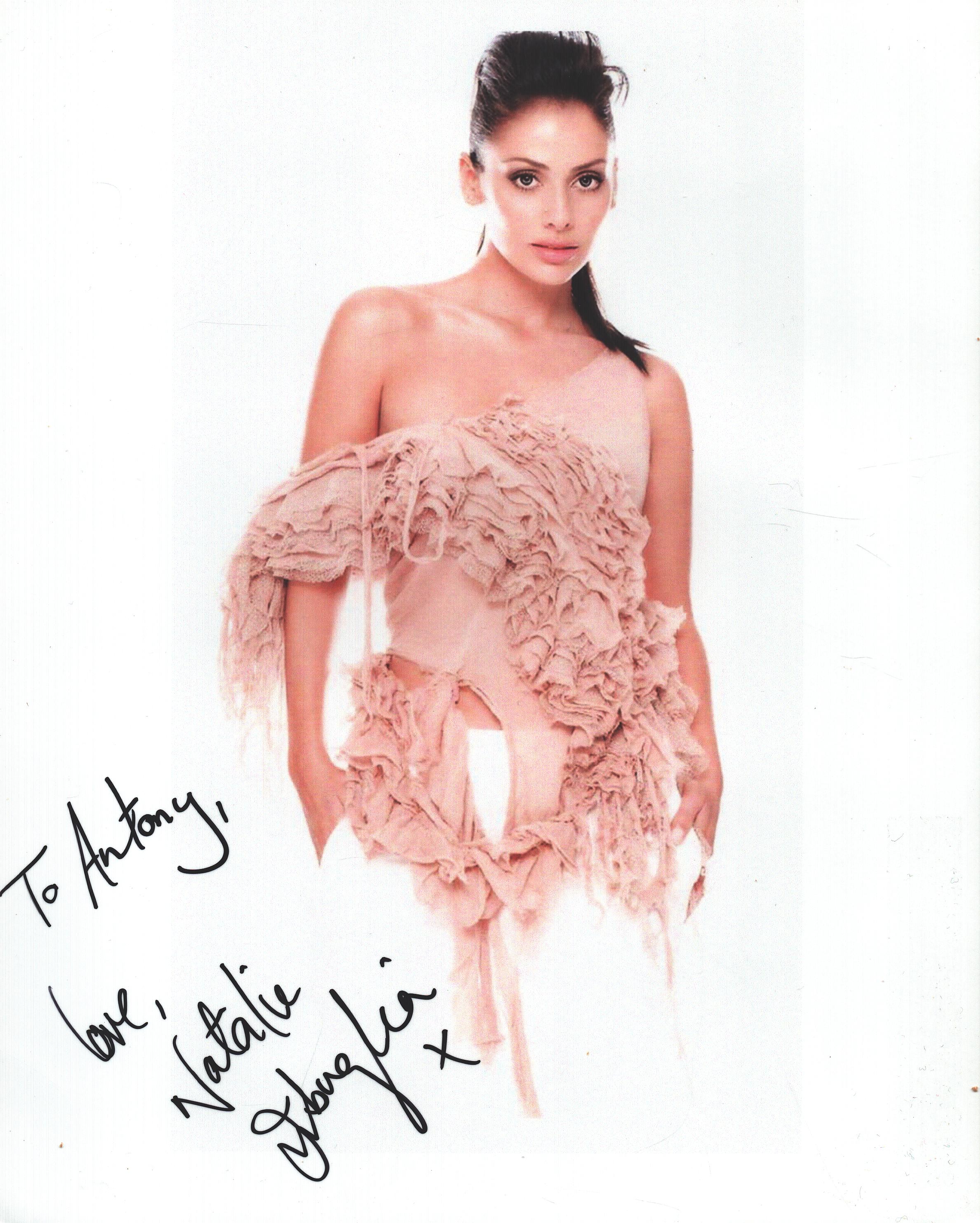 Natalie Imbruglia signed 10x8inch colour photo