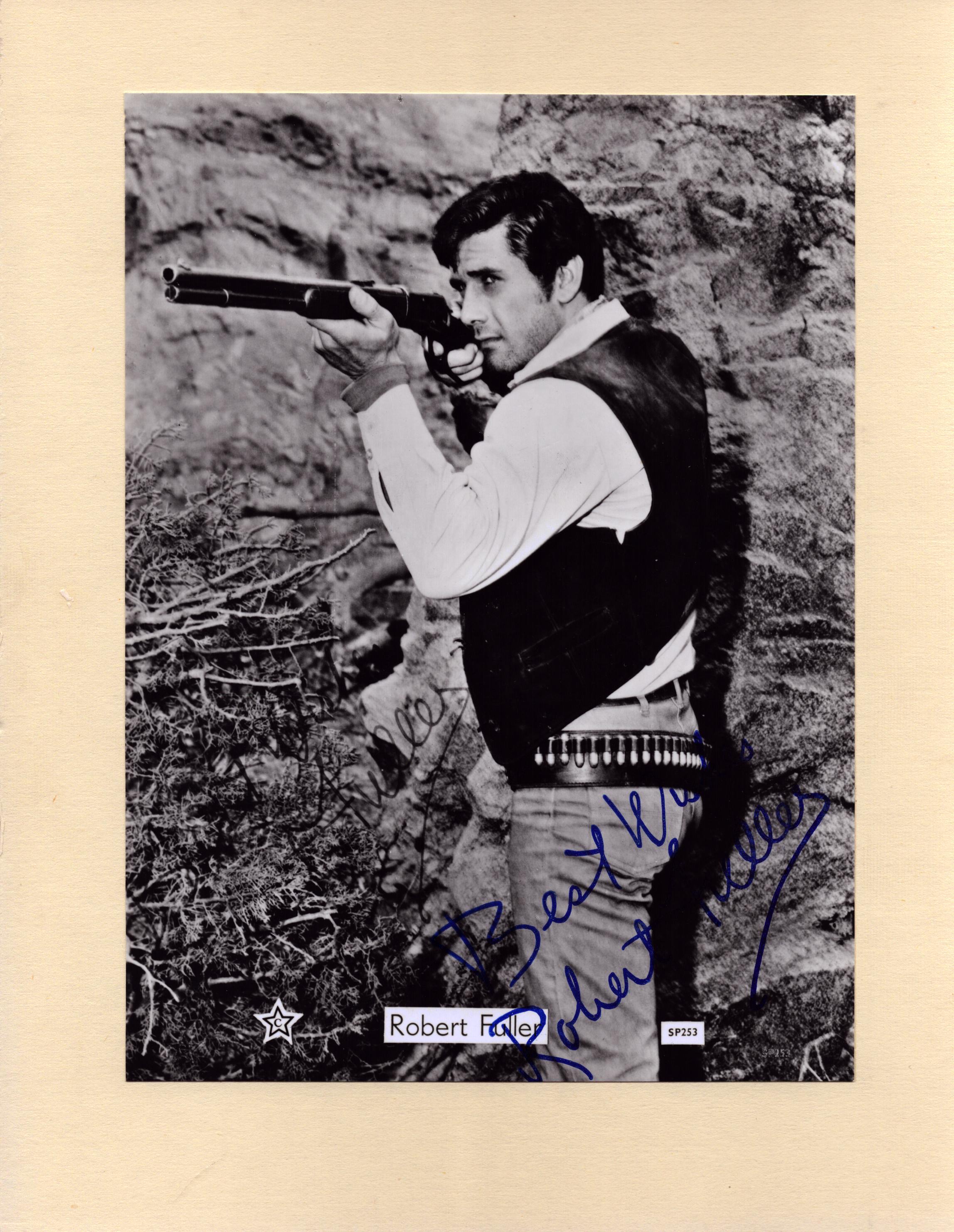 ROBERT FULLER Actor signed Laramie 8x10 Photo
