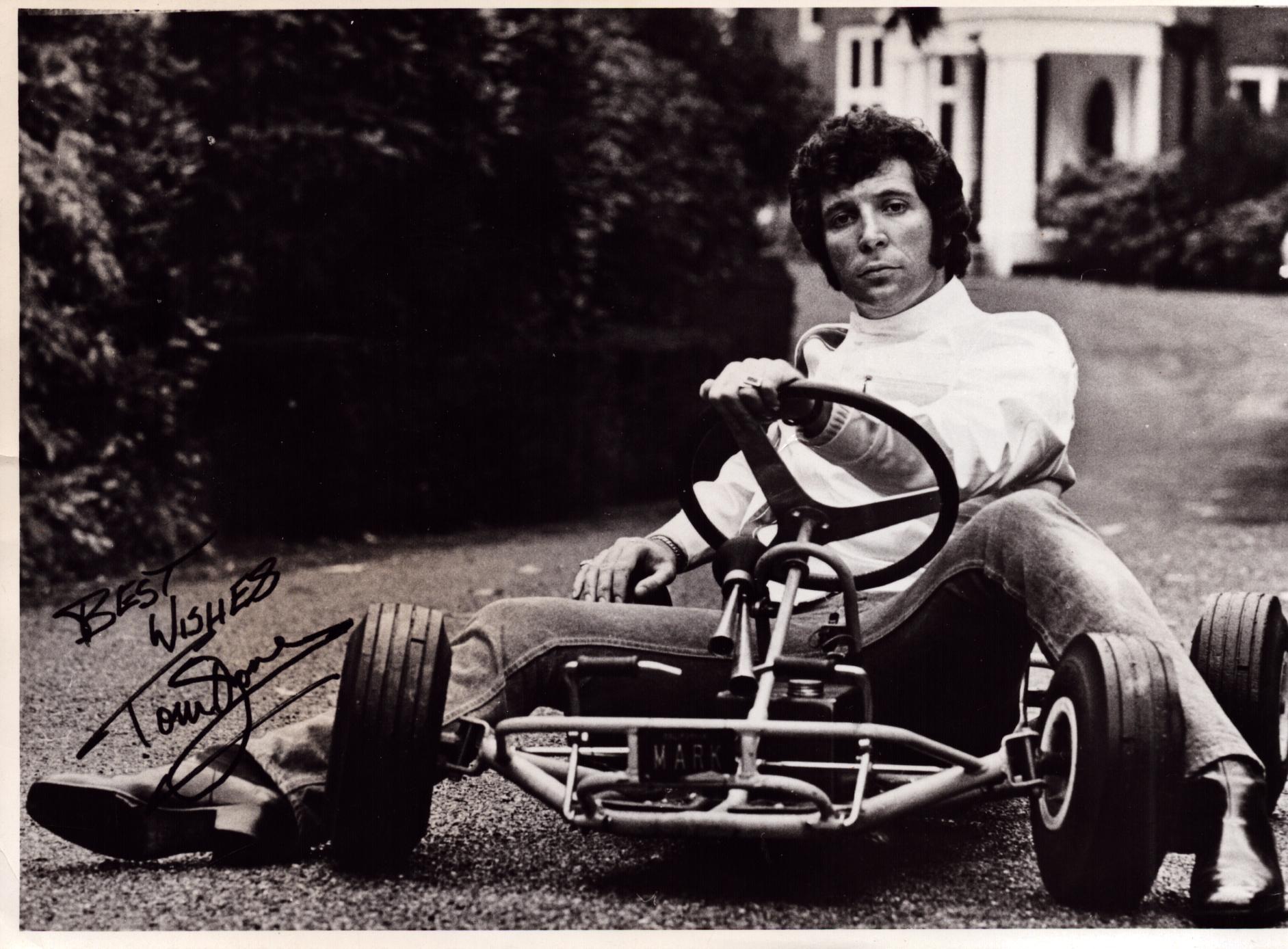 TOM JONES Singer signed vintage Photo