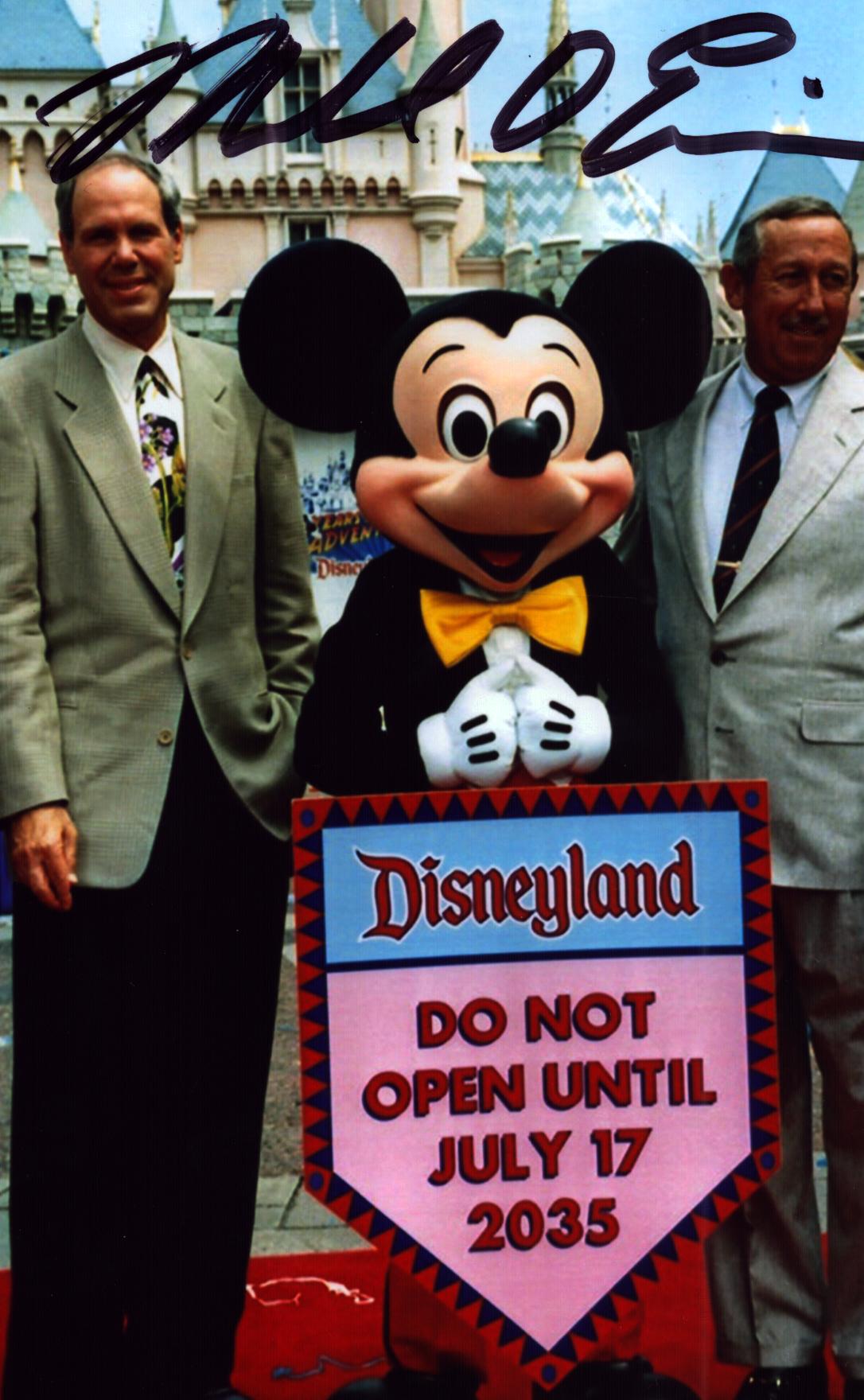MICHAEL EISNER Disney CEO signed Disneyland Photo