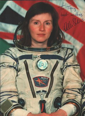 Helen Sharman signed 8x6inch colour photo dedicated