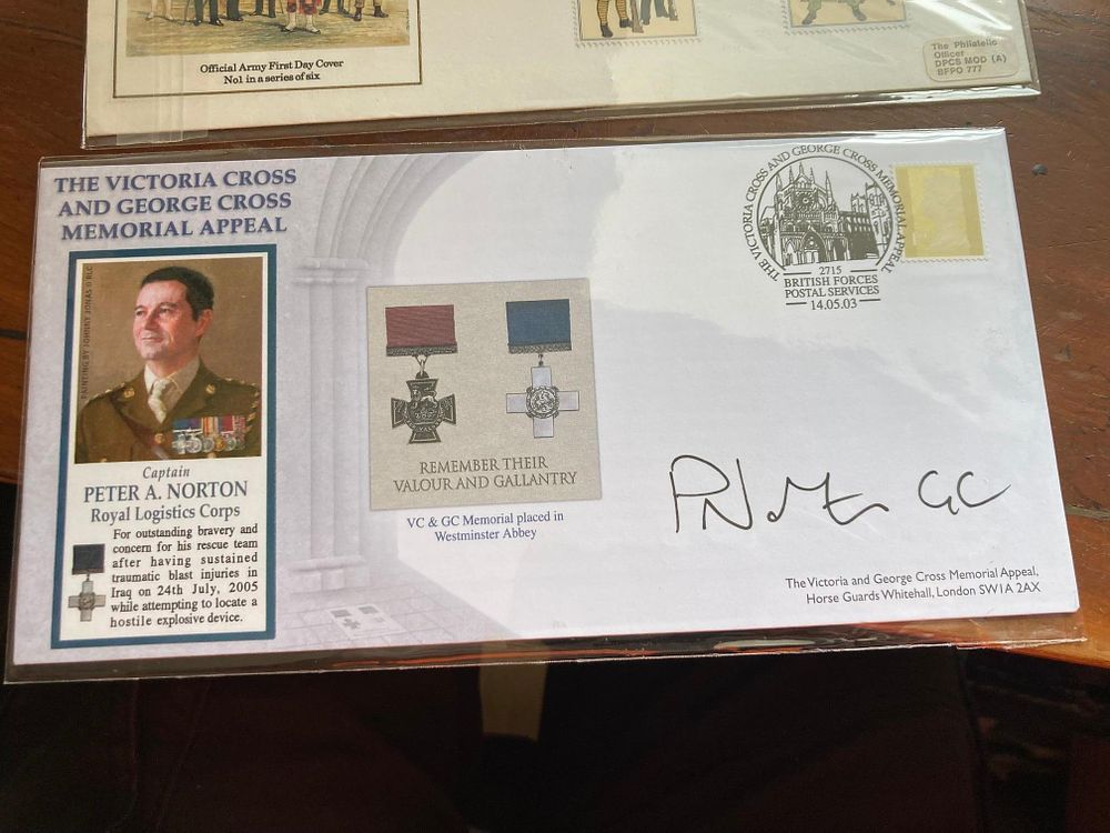 Rare George Cross winner Peter Norton GC signed on his own VC/GC 2003 FDC. Major Peter Allen 
