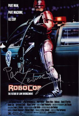 Paul Verhoeven signed 12 by 8 inch colour photo.