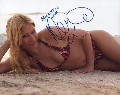 Denise van Outen signed 10X8 inch colour photo