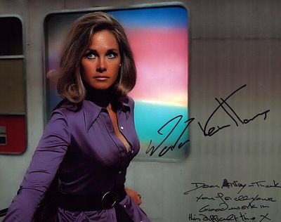 Wanda Ventham signed 10X8 inch colour photo
